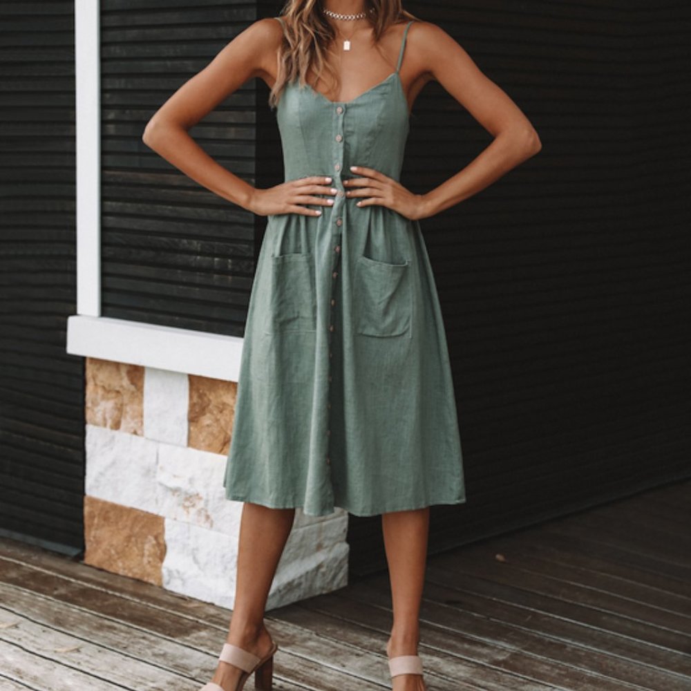 Green Pocket Button-Up Sleeveless Dress